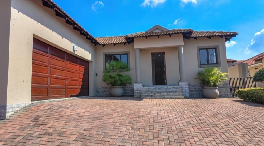 3 Bedroom Property for Sale in Melodie North West